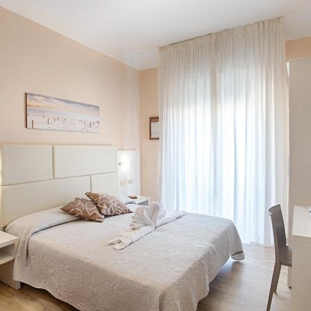 Hotel Barca D'Oro Bellaria – Igea Marina Kültér fotó