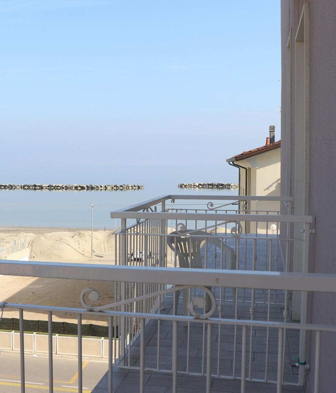 Hotel Barca D'Oro Bellaria – Igea Marina Kültér fotó